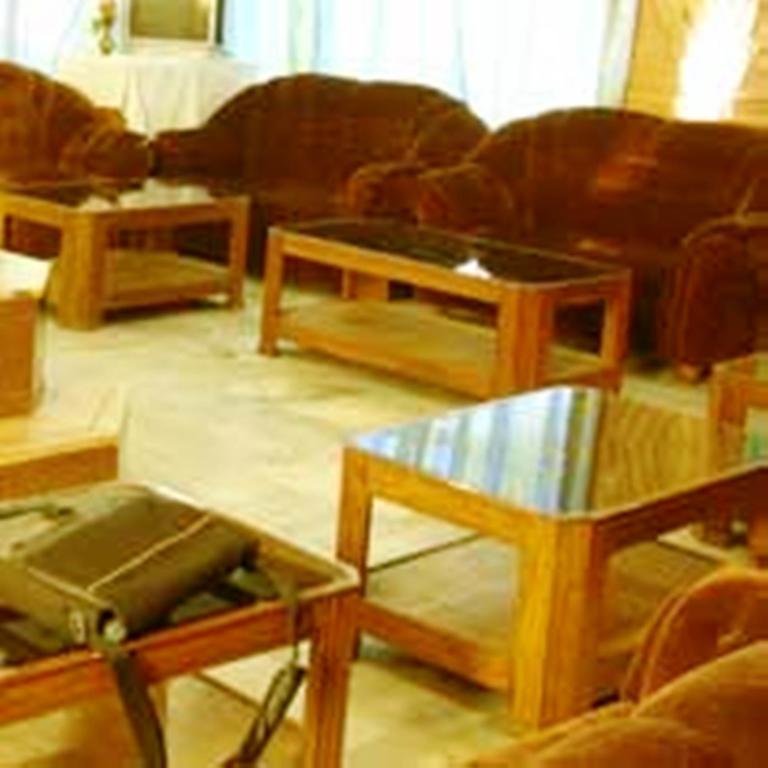 נייניטל Hotel Arsh International מראה חיצוני תמונה